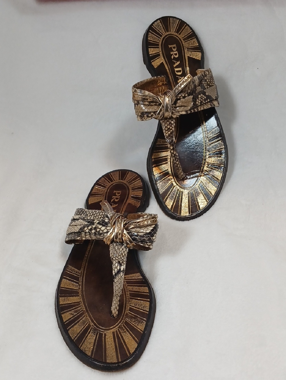 Prada Women’s Snake-Embossed Gold Accent Thong Sandals Sz 37.5 - Picture 2 of 9